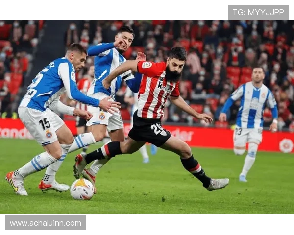 奥纳纳本赛季防守表现稳健，球队贡献度持续提升