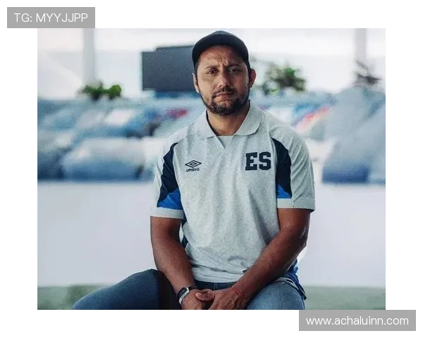 广州队主帅萨尔瓦多近期带队表现稳健,球队竞争力持续提升 广州队主帅萨尔瓦多近期带队表现稳健,球队竞争力持续提升